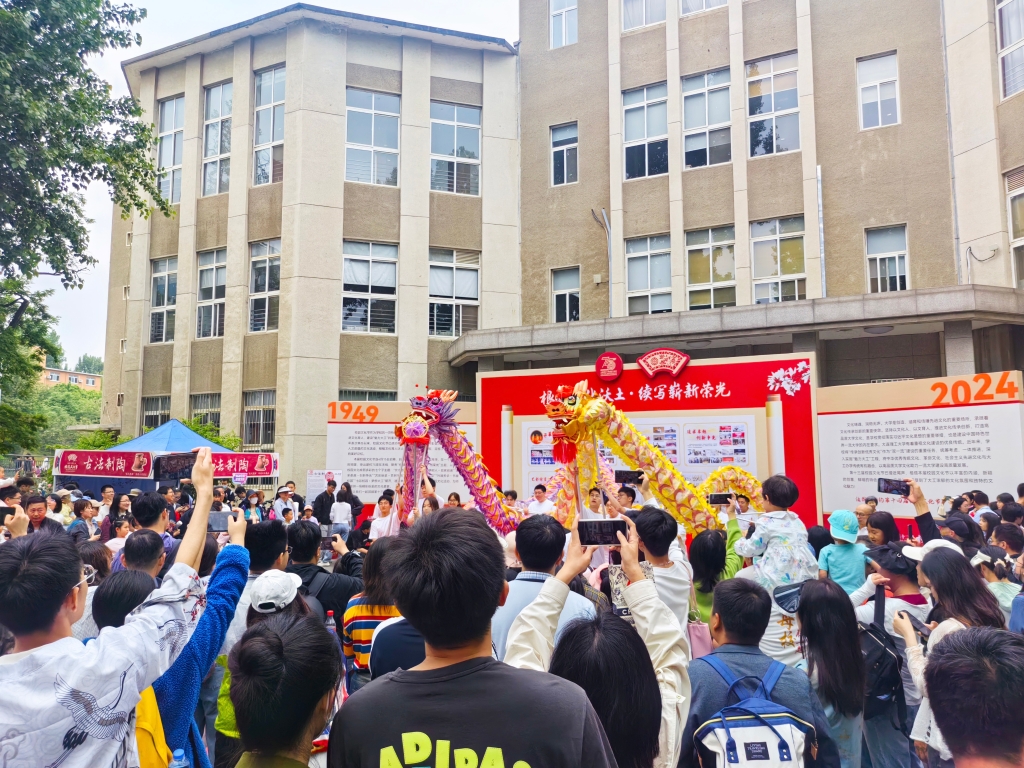 【光明日报】米乐官方网页版：沐文化之风 品传承之乐