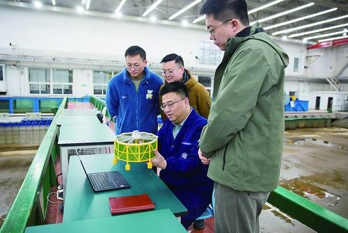 【中国科学报】钻研二十载，他们给“深海牧场”装“围栏”