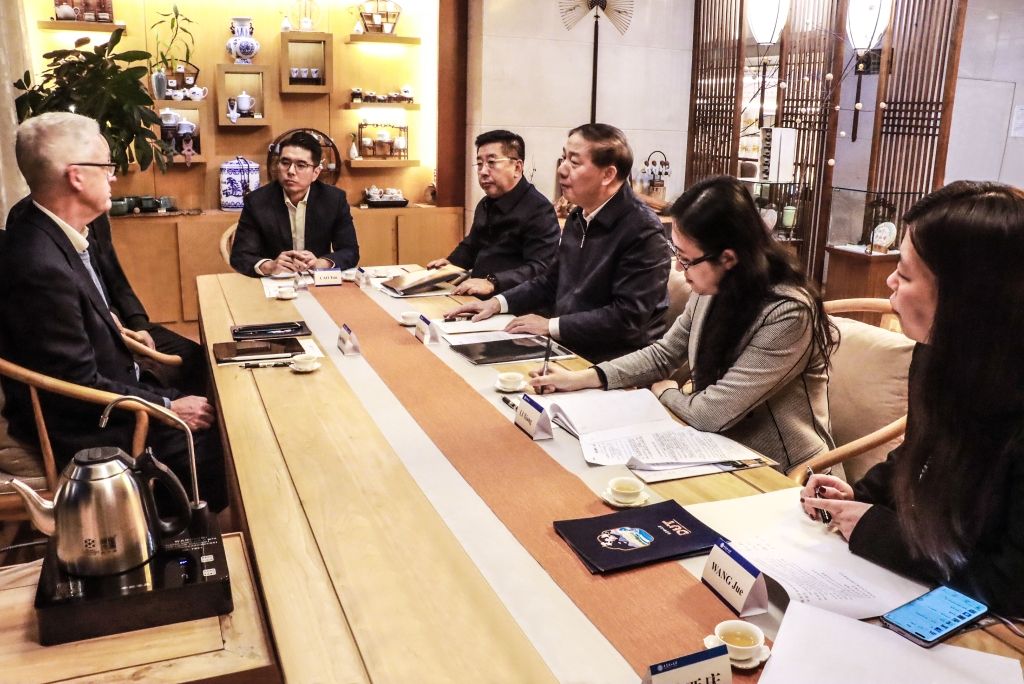 项昌乐会见巴斯大学校长伊恩·怀特一行